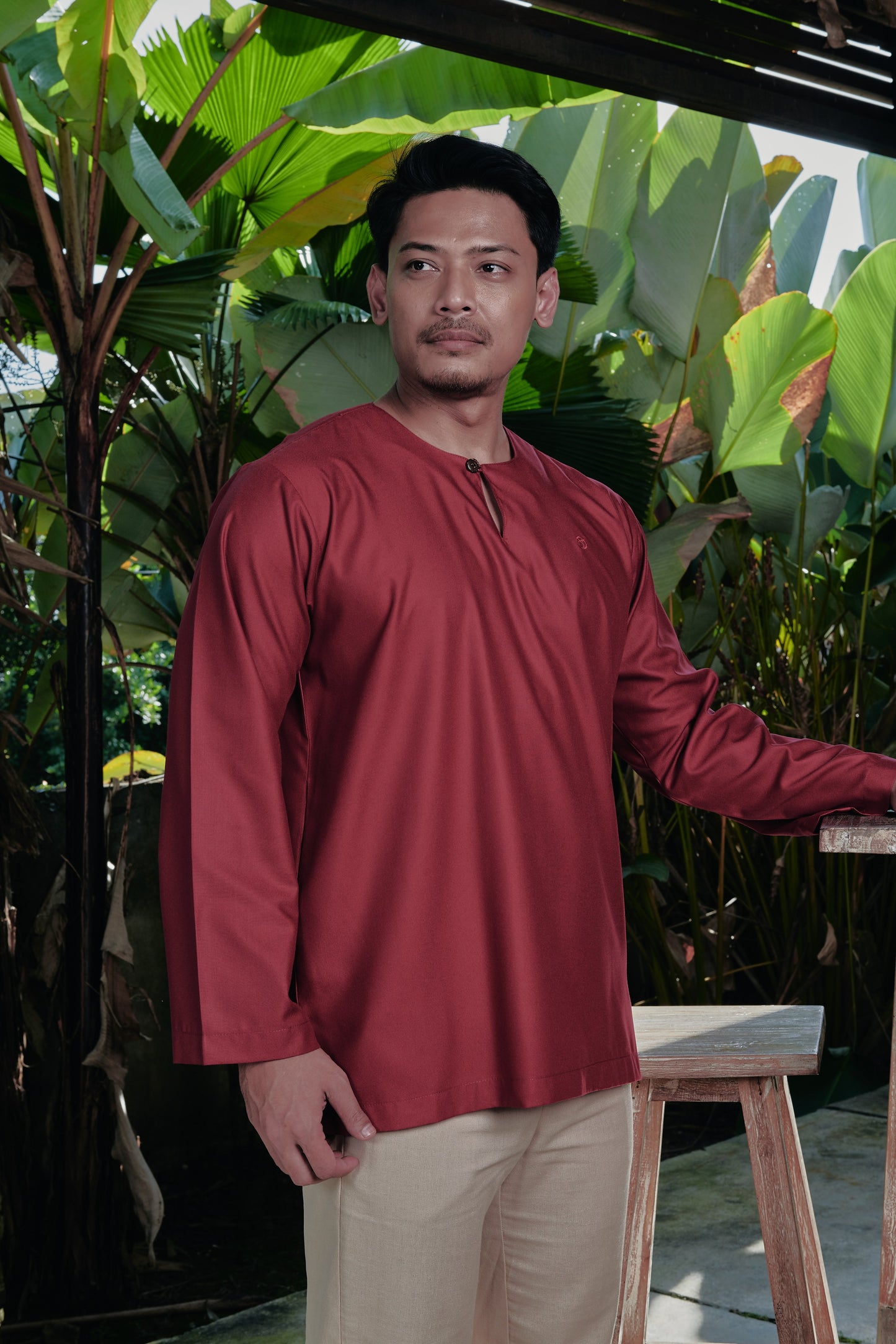 Kurta Tamadun Relaxed Fit - Scarlet Red