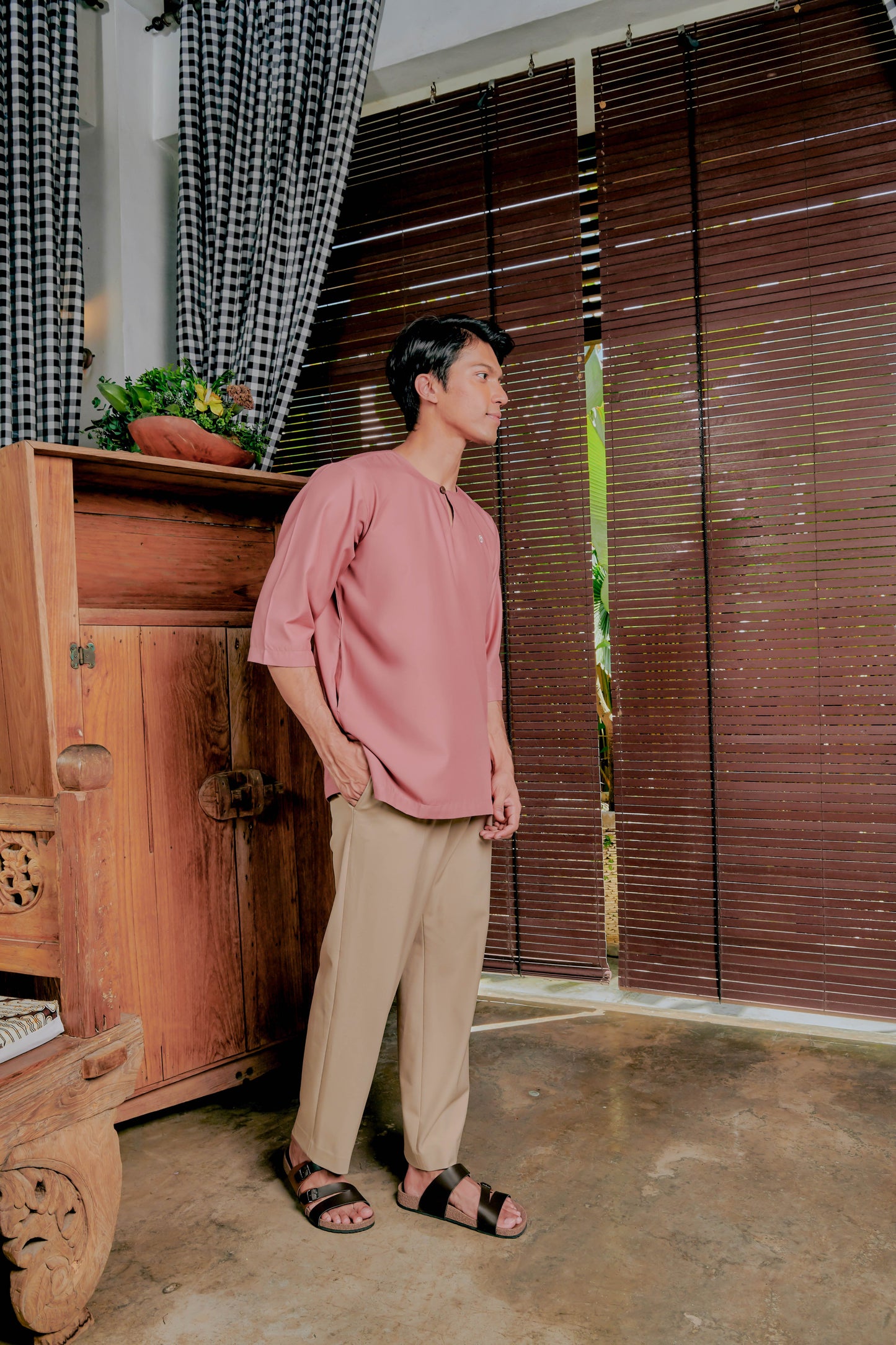 Kurta Nusantara Relaxed Fit - Turkish Rose