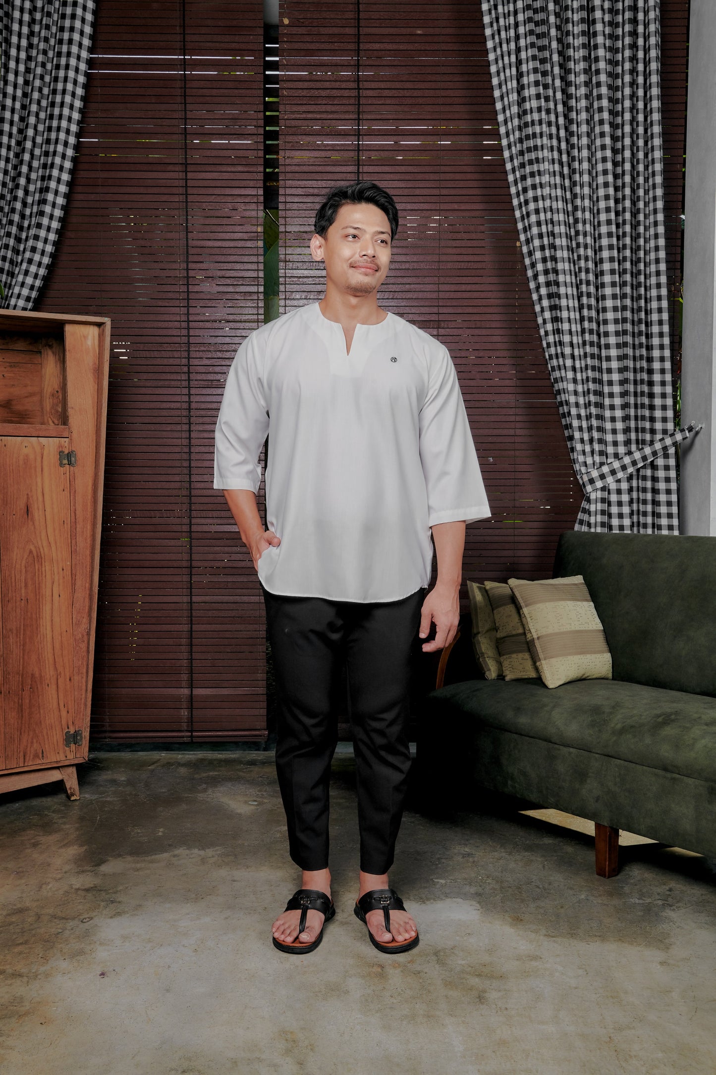 Kurta Belantara Relaxed Fit - Off White