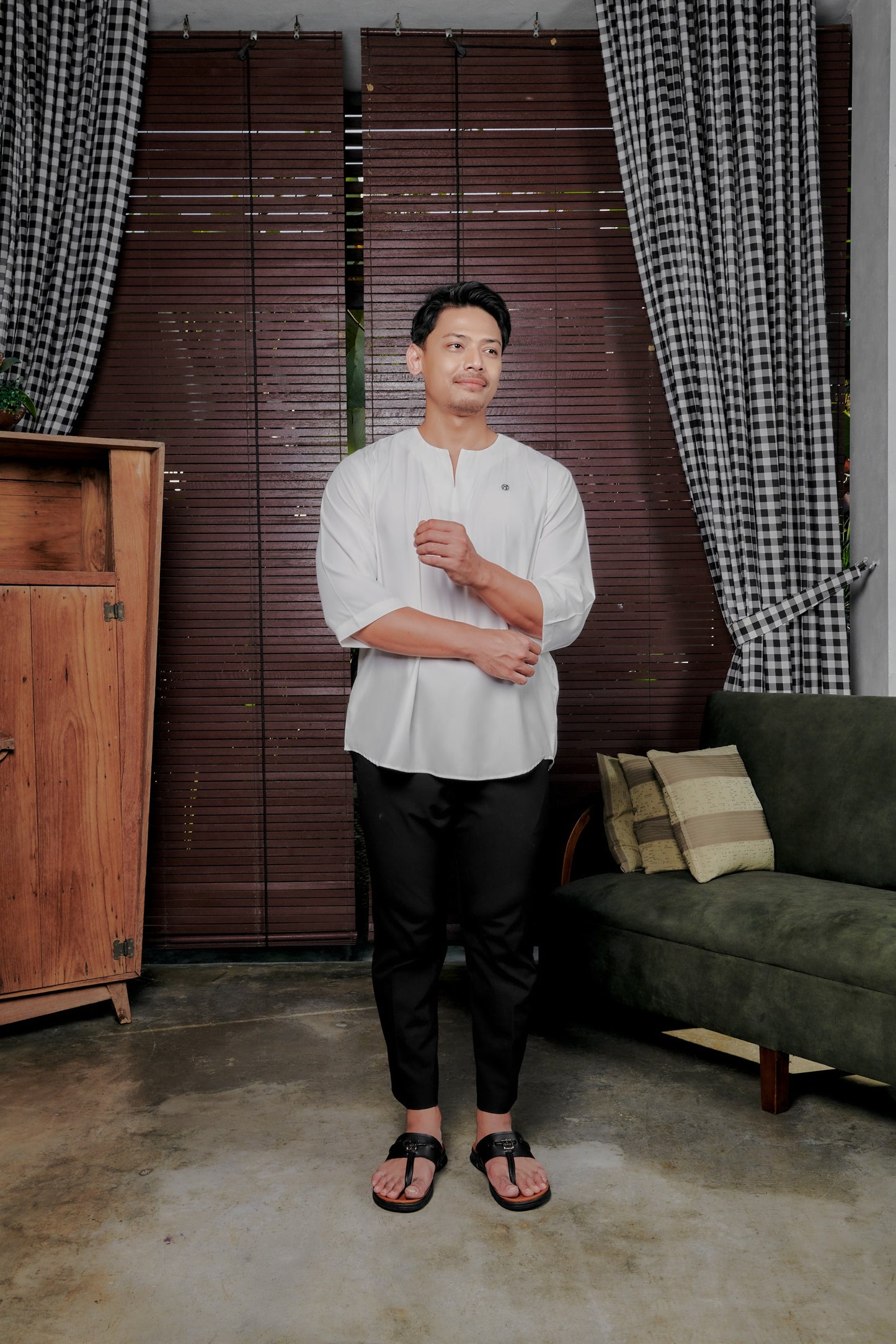 Kurta Belantara Relaxed Fit - Off White