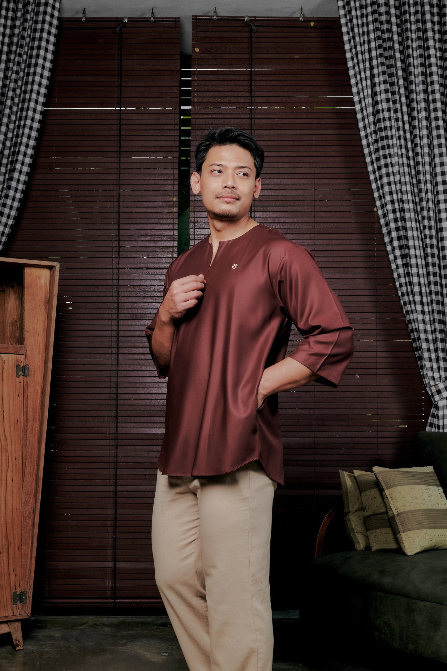 Kurta Belantara Relaxed Fit - Rich Brown