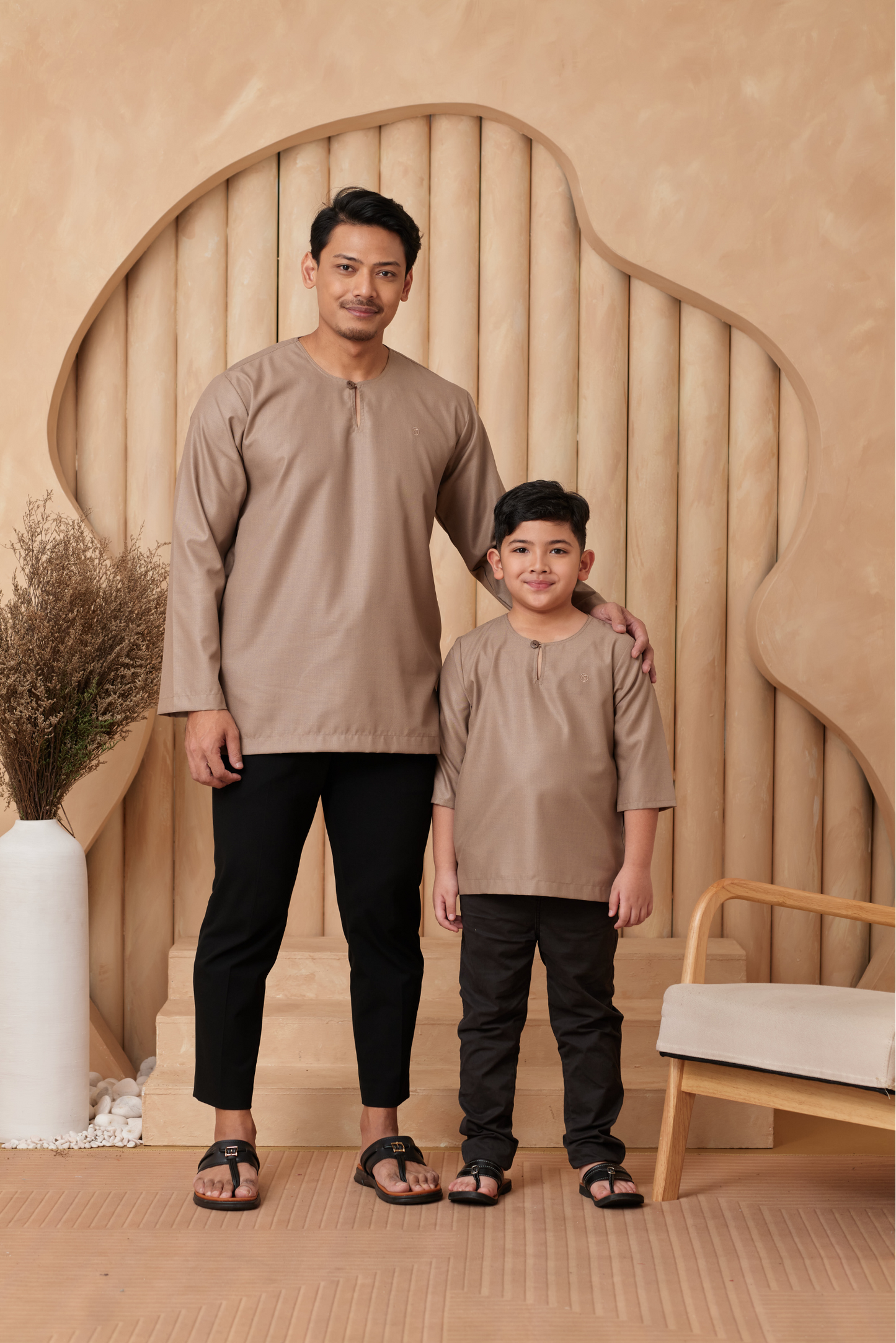 Kurta Tamadun Regular Fit - Brown Sugar