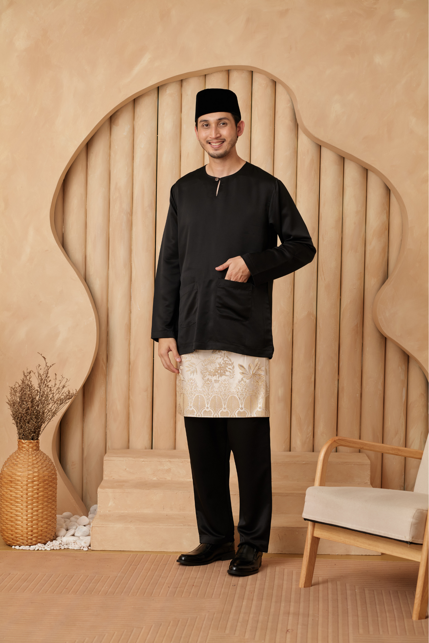 Baju Melayu Teluk Belanga Regular Fit - Black