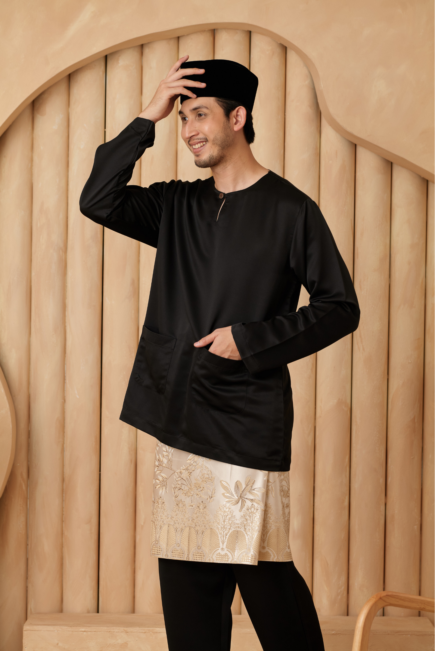 Baju Melayu Teluk Belanga Regular Fit - Black