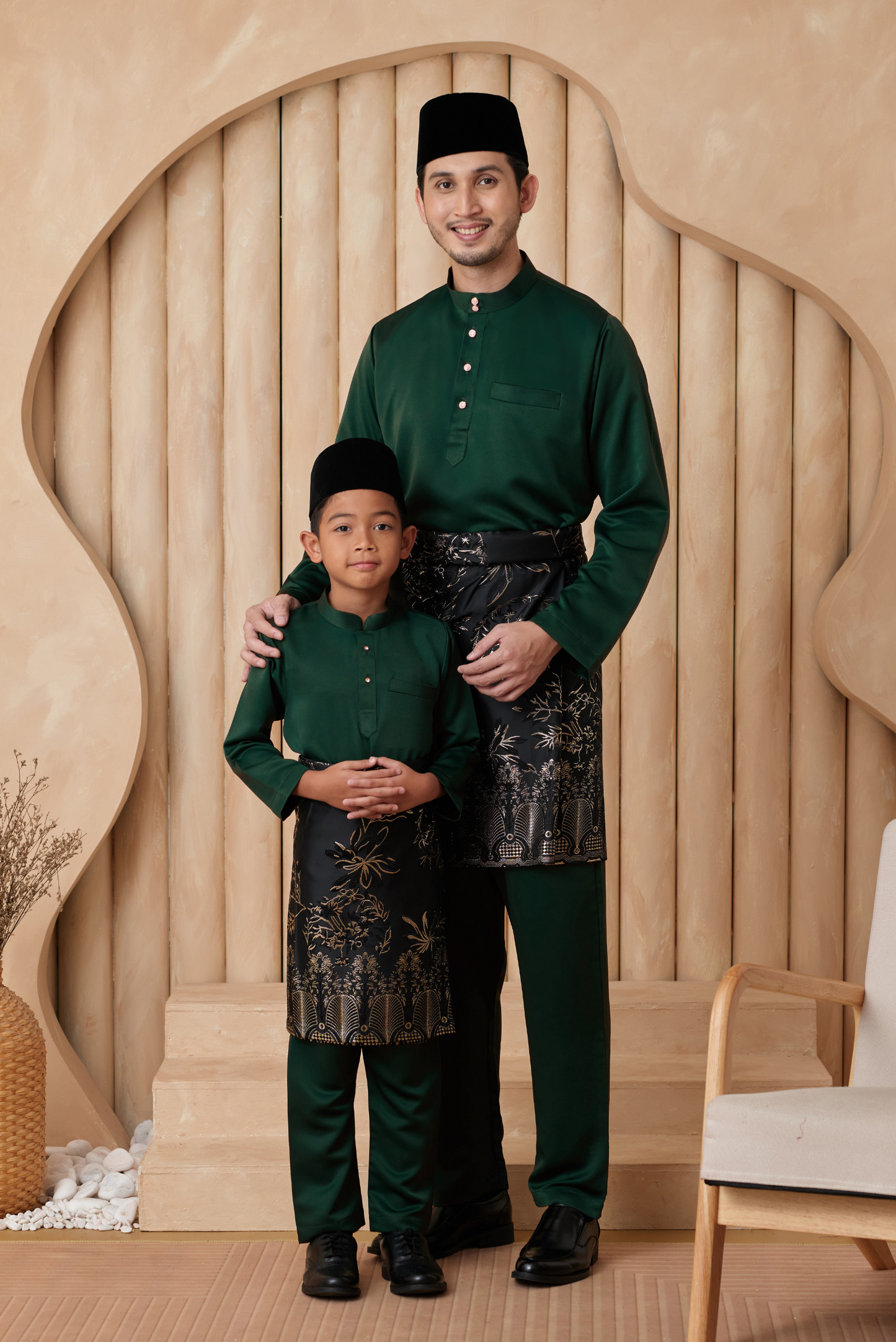 Baju Melayu Cekak Musang Regular Fit - Emerald Green