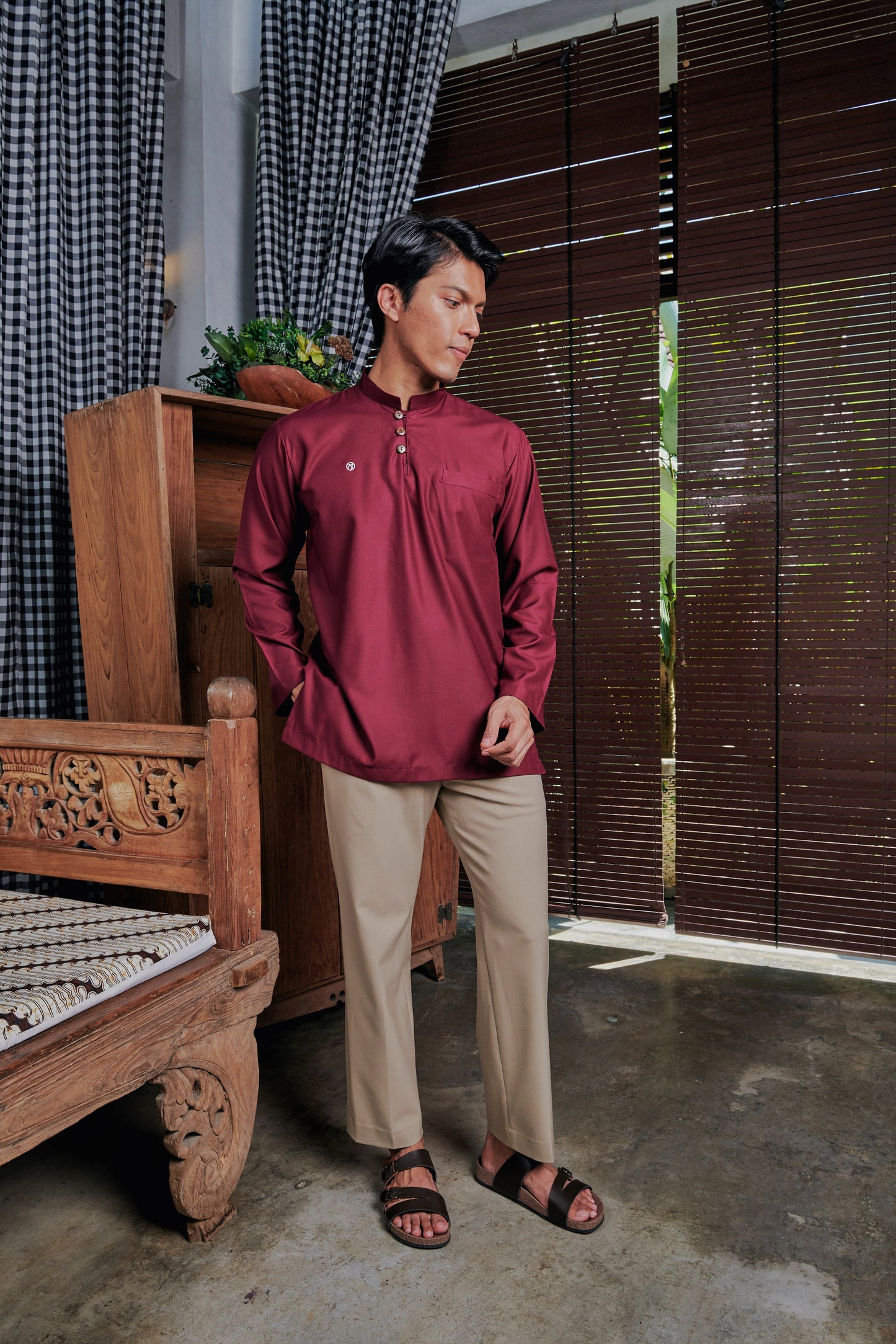 Kurta Adab Relaxed Fit - Burgundy