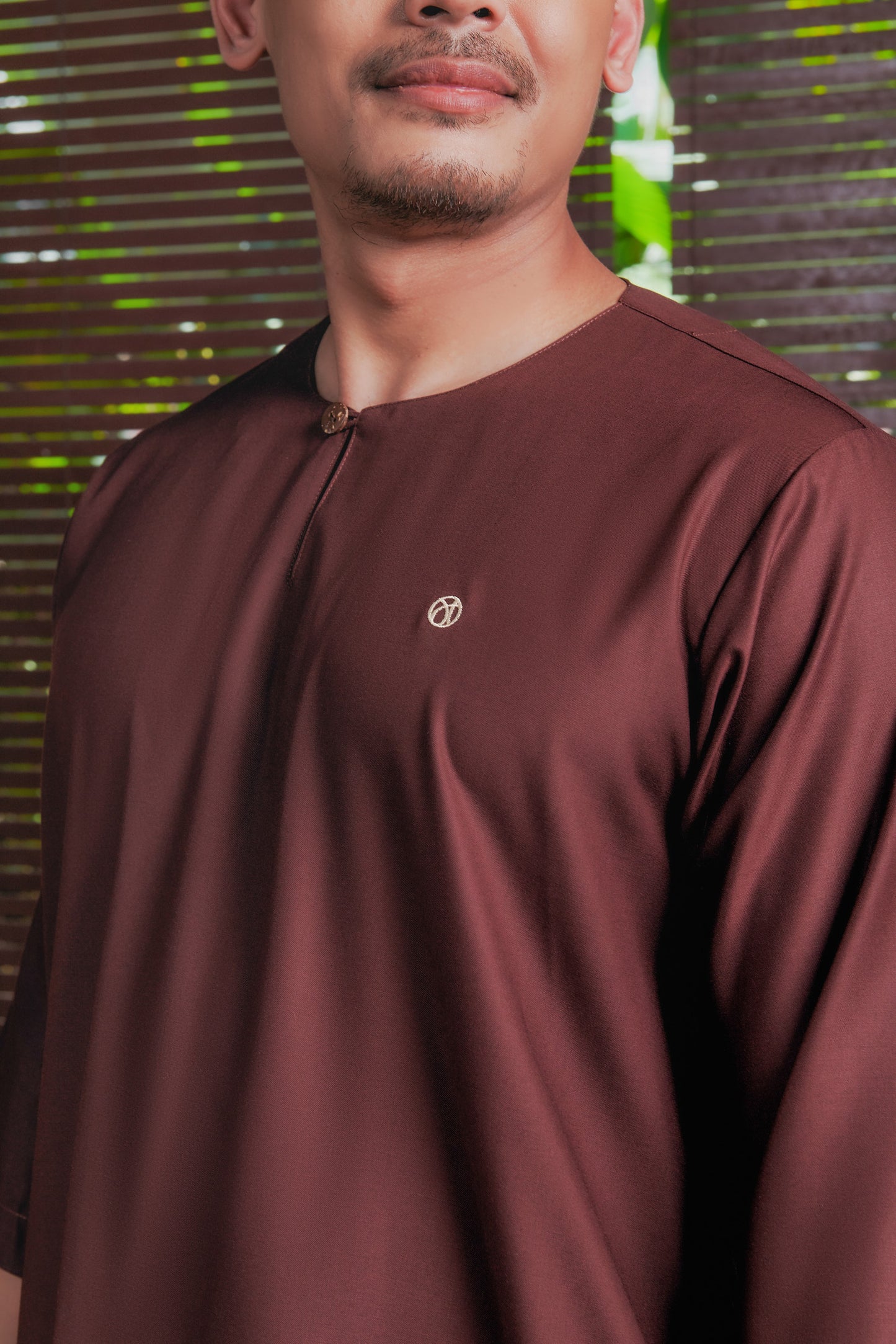 Kurta Nusantara Relaxed Fit - Rich Brown