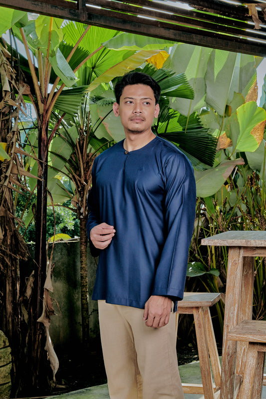 Kurta Tamadun Relaxed Fit - Navy Blue