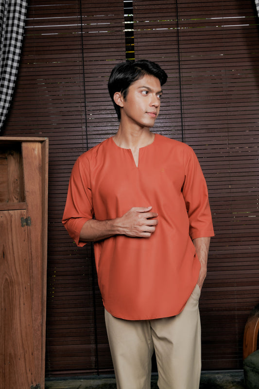 Kurta Belantara Relaxed Fit - Brick Orange