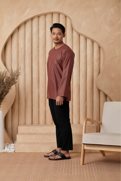 Kurta Tamadun Regular Fit - Rusty Brown