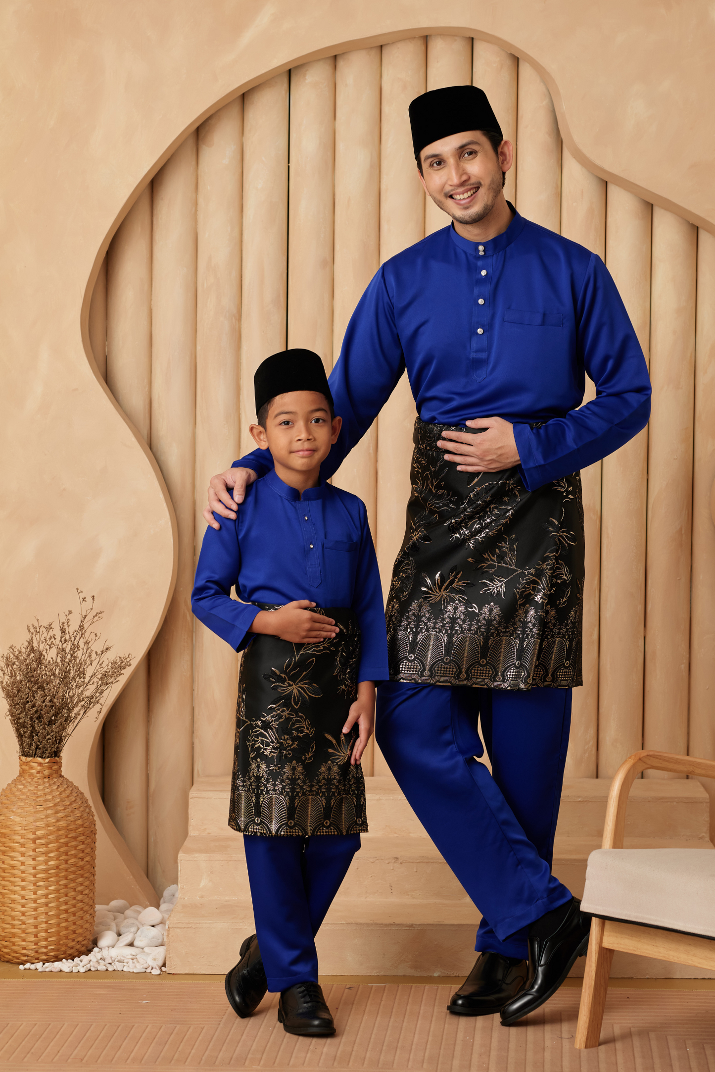 Baju Melayu Cekak Musang Relaxed Fit - Royal Blue