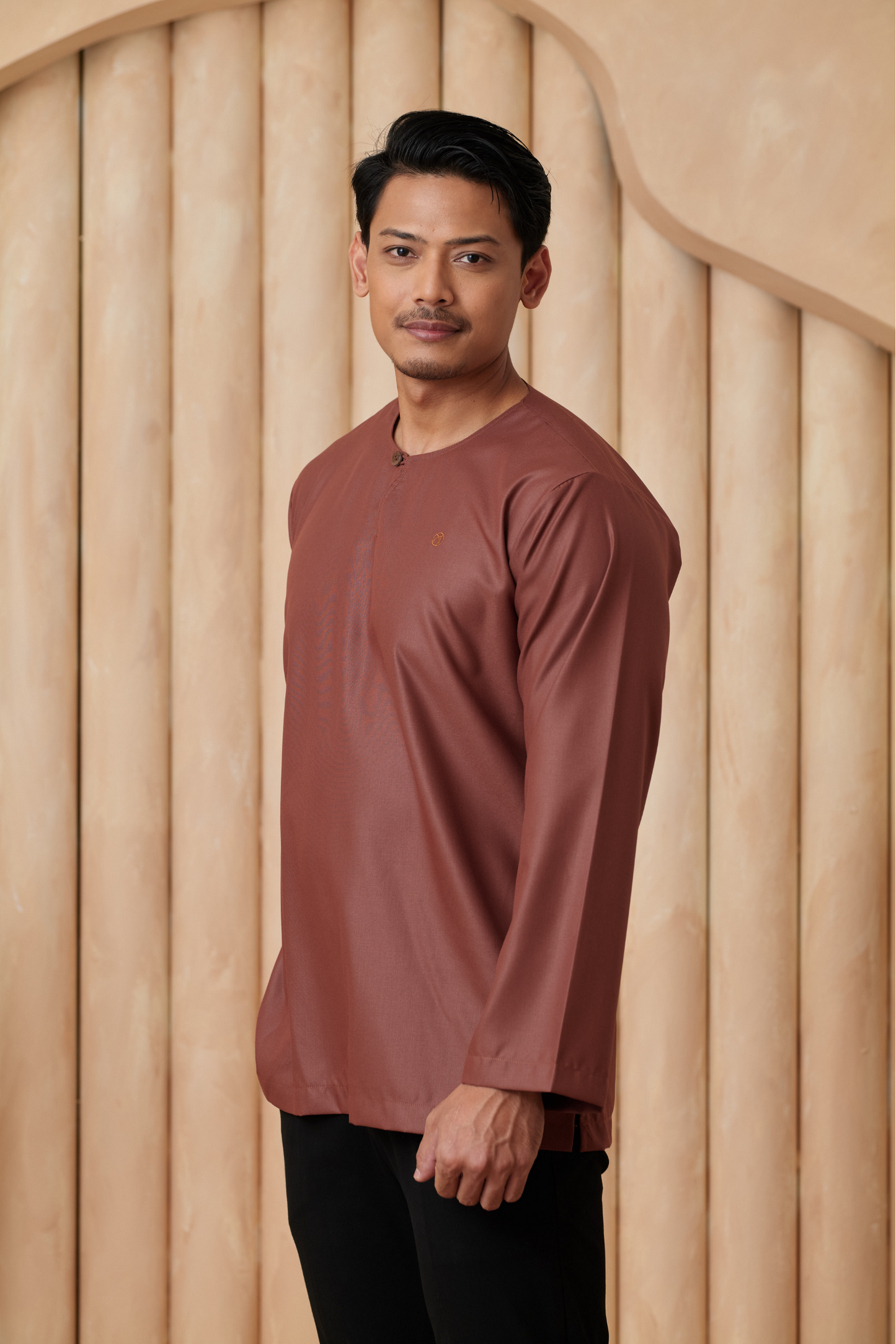 Kurta Tamadun Relaxed Fit - Rusty Brown