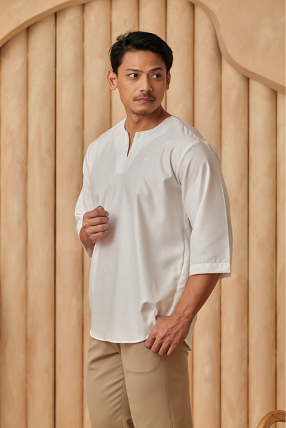 Kurta Belantara Relaxed Fit - Off white