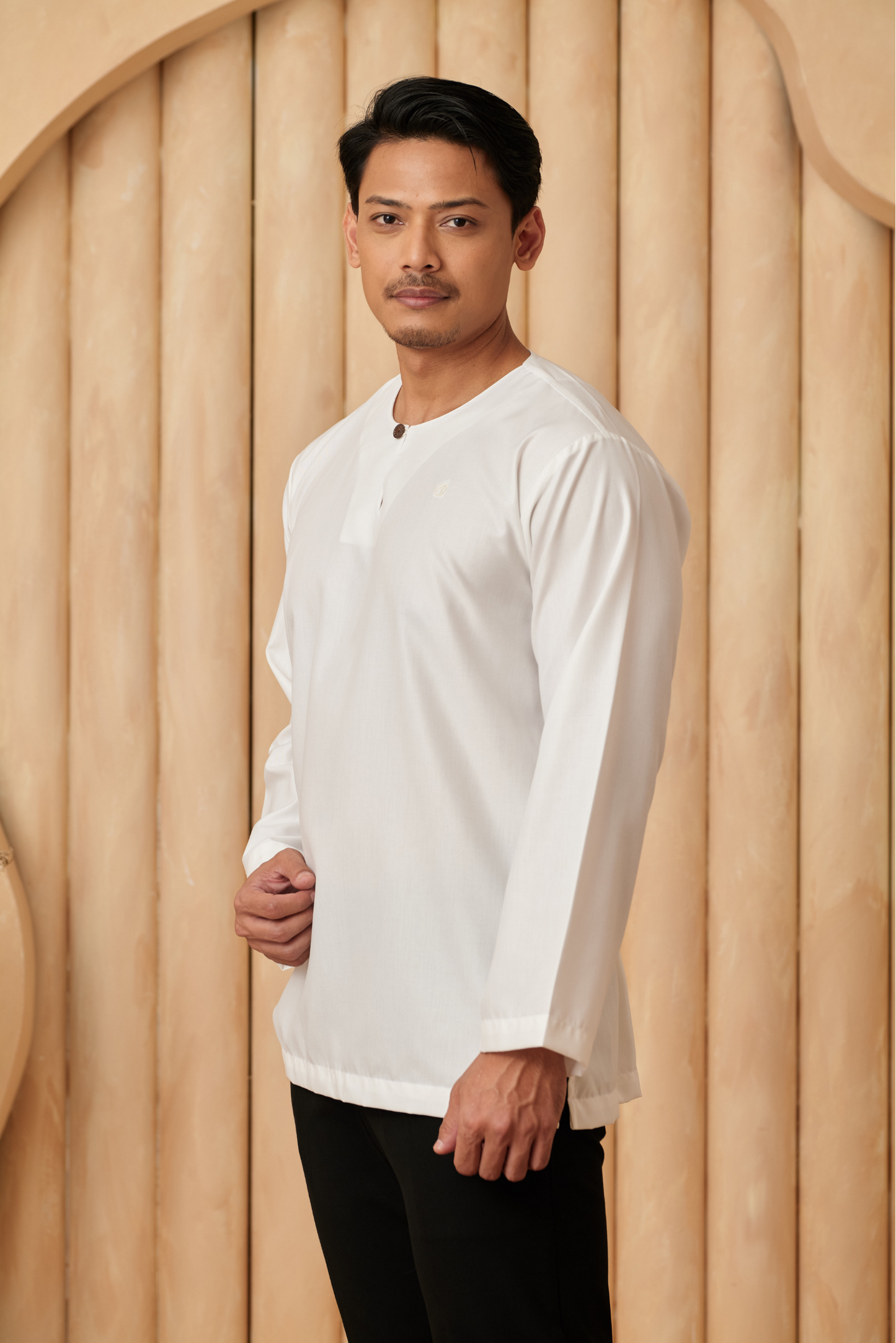 Kurta Tamadun Relaxed Fit - Off White