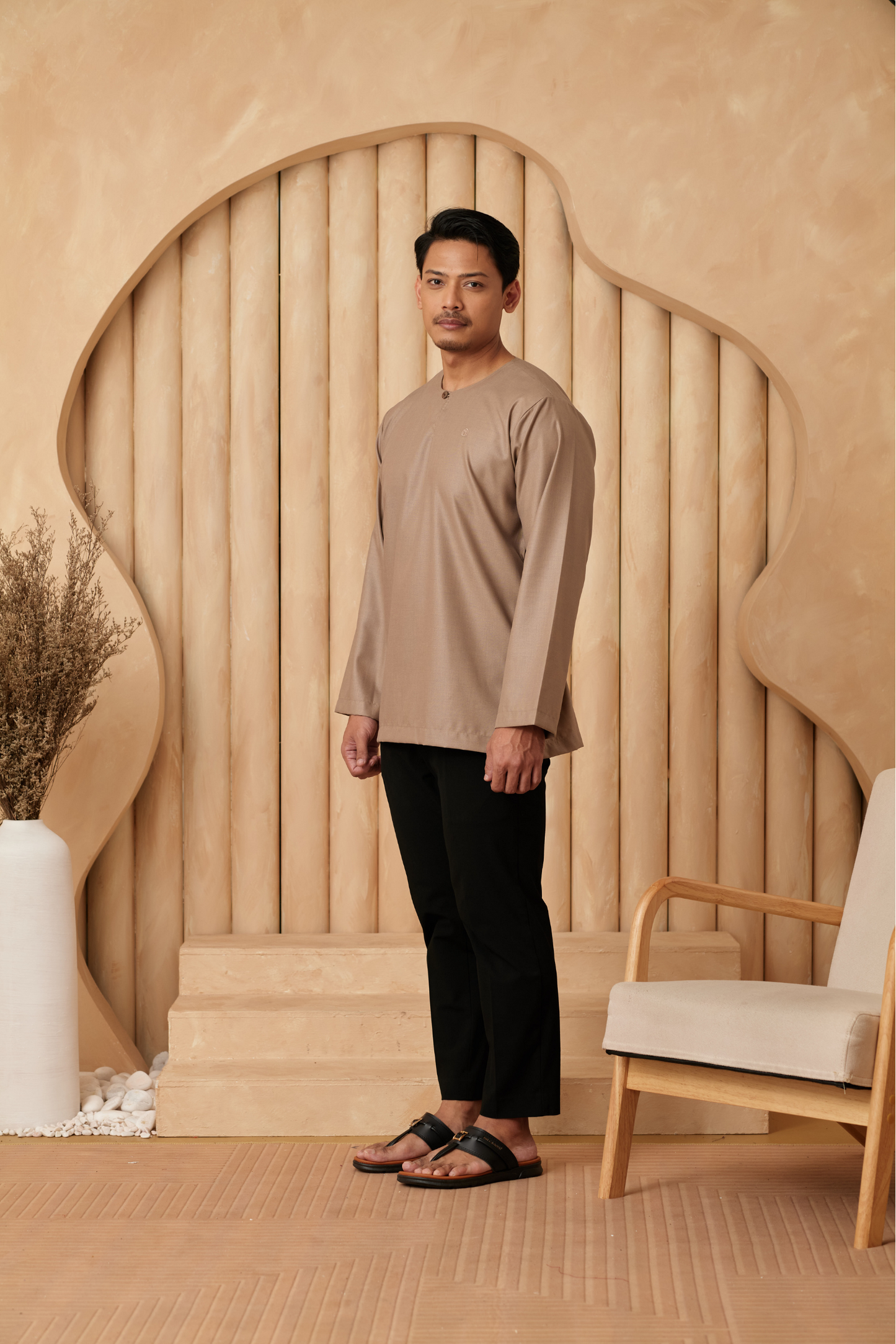 Kurta Tamadun Relaxed Fit - Brown Sugar