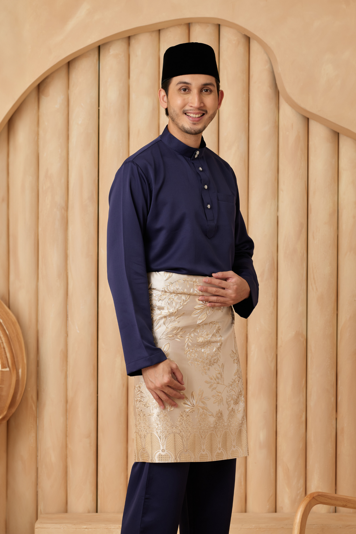 Baju Melayu Cekak Musang Relaxed Fit - Navy Blue