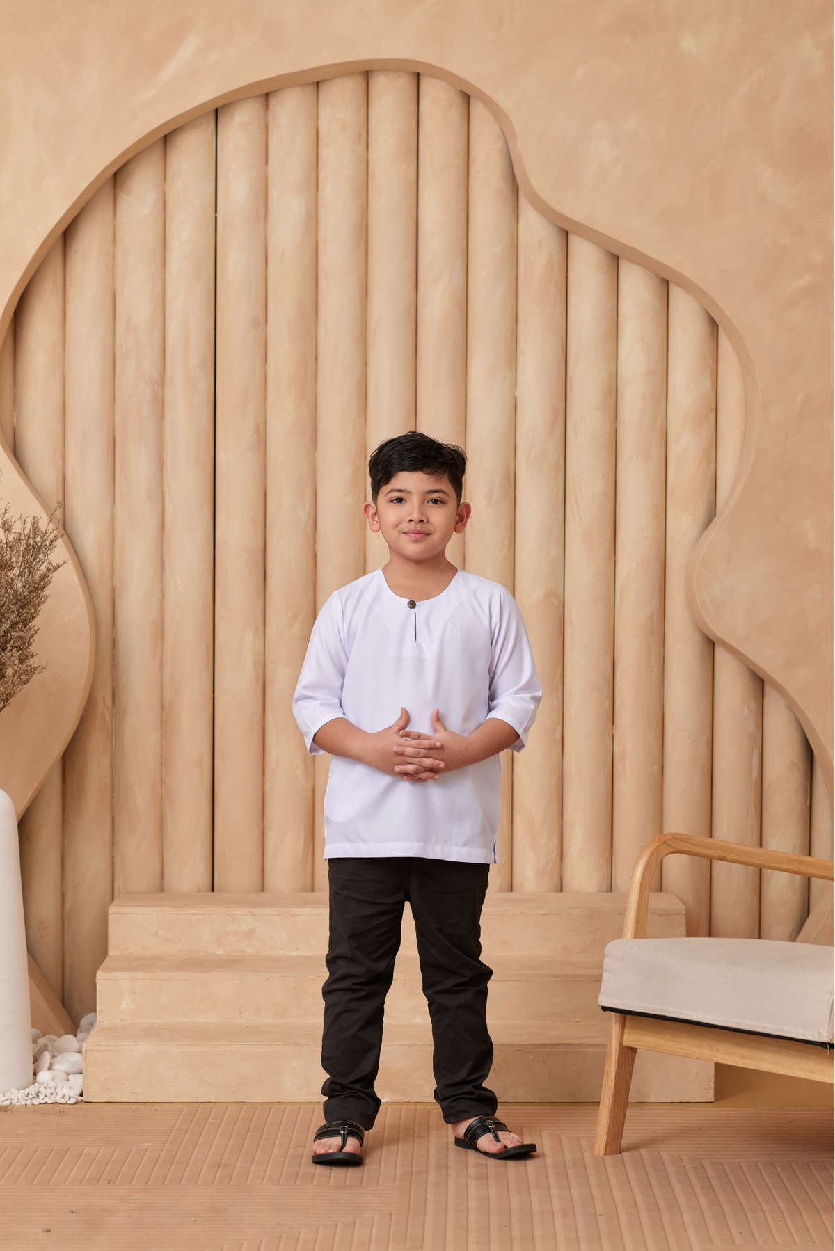 Anak - White 2024
