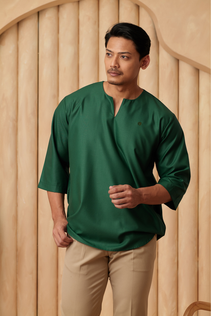 Kurta Belantara Relaxed Fit - Emerald Green