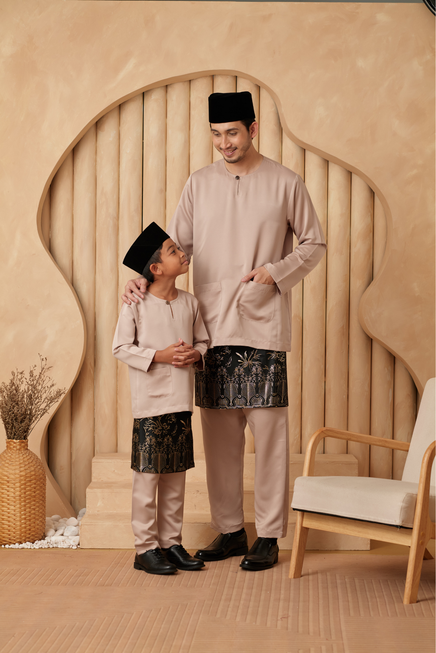 Baju Melayu Teluk Belanga Relaxed Fit - Champaigne