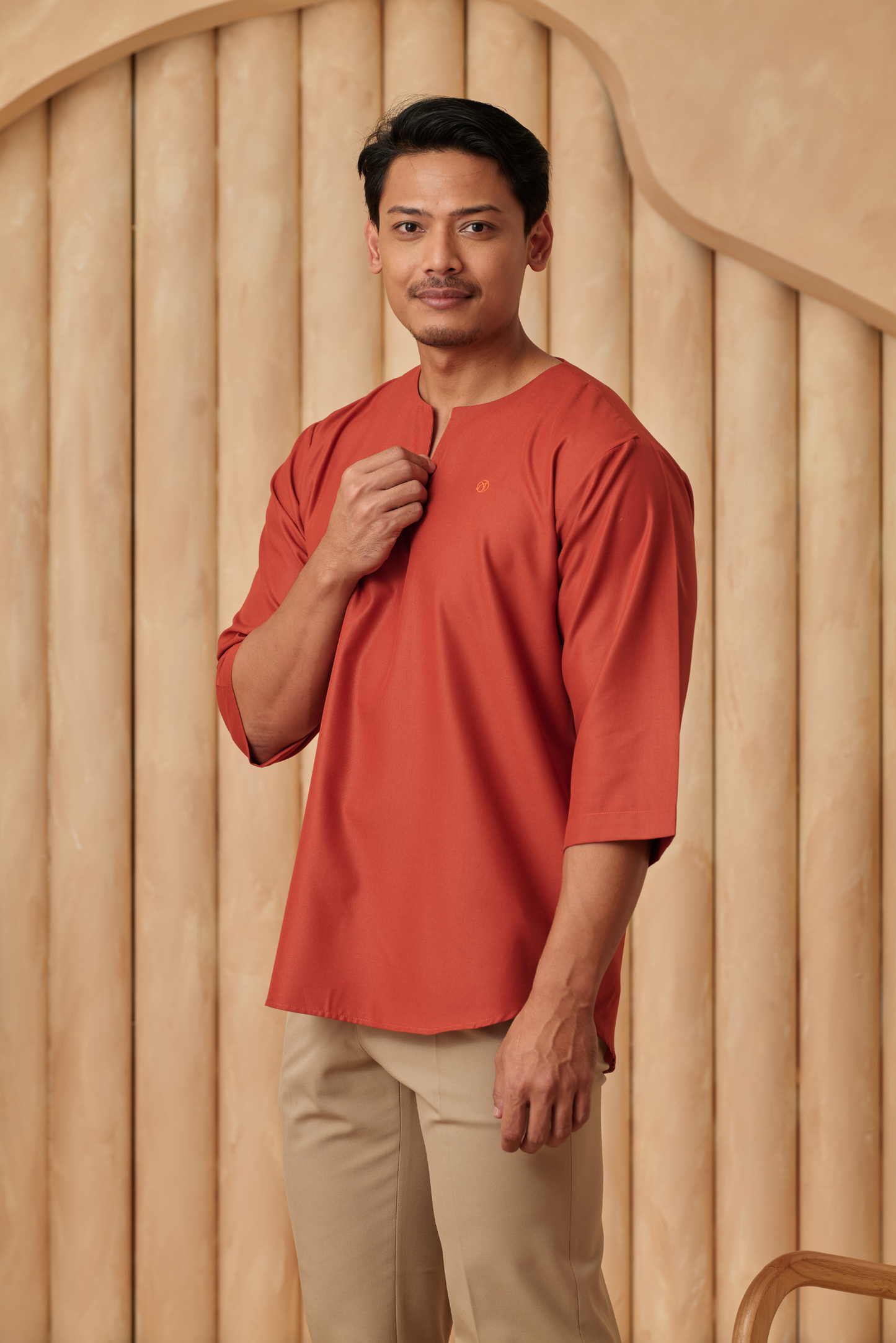 Kurta Belantara Relaxed Fit - Brick Orange