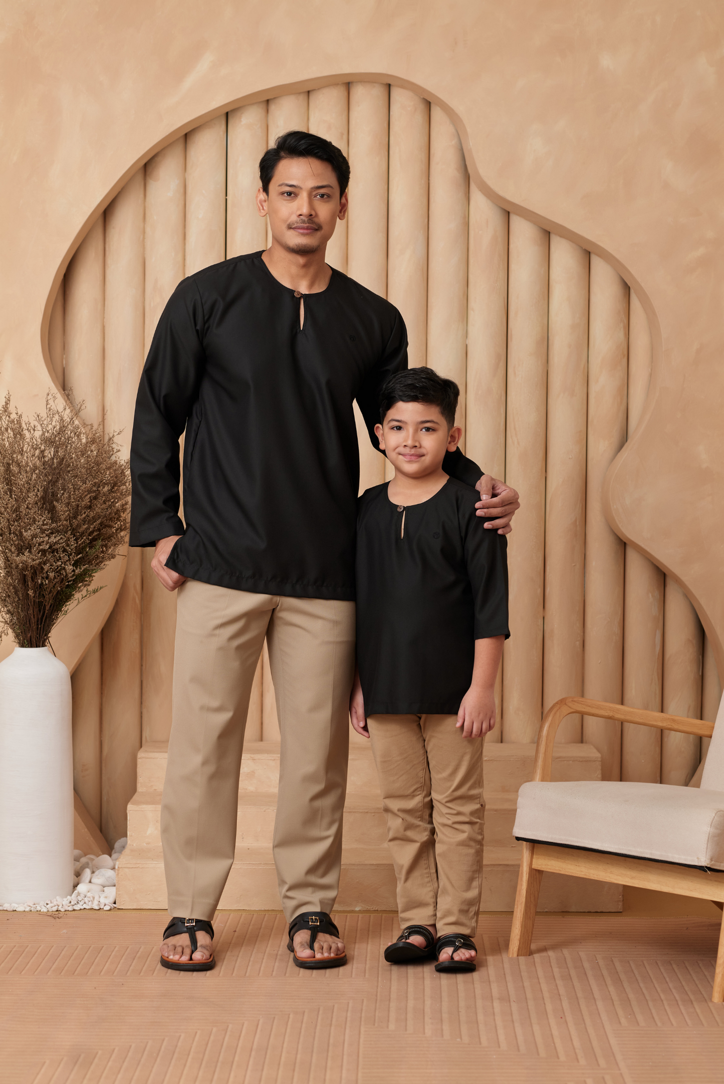 Kurta Tamadun Regular Fit - Black