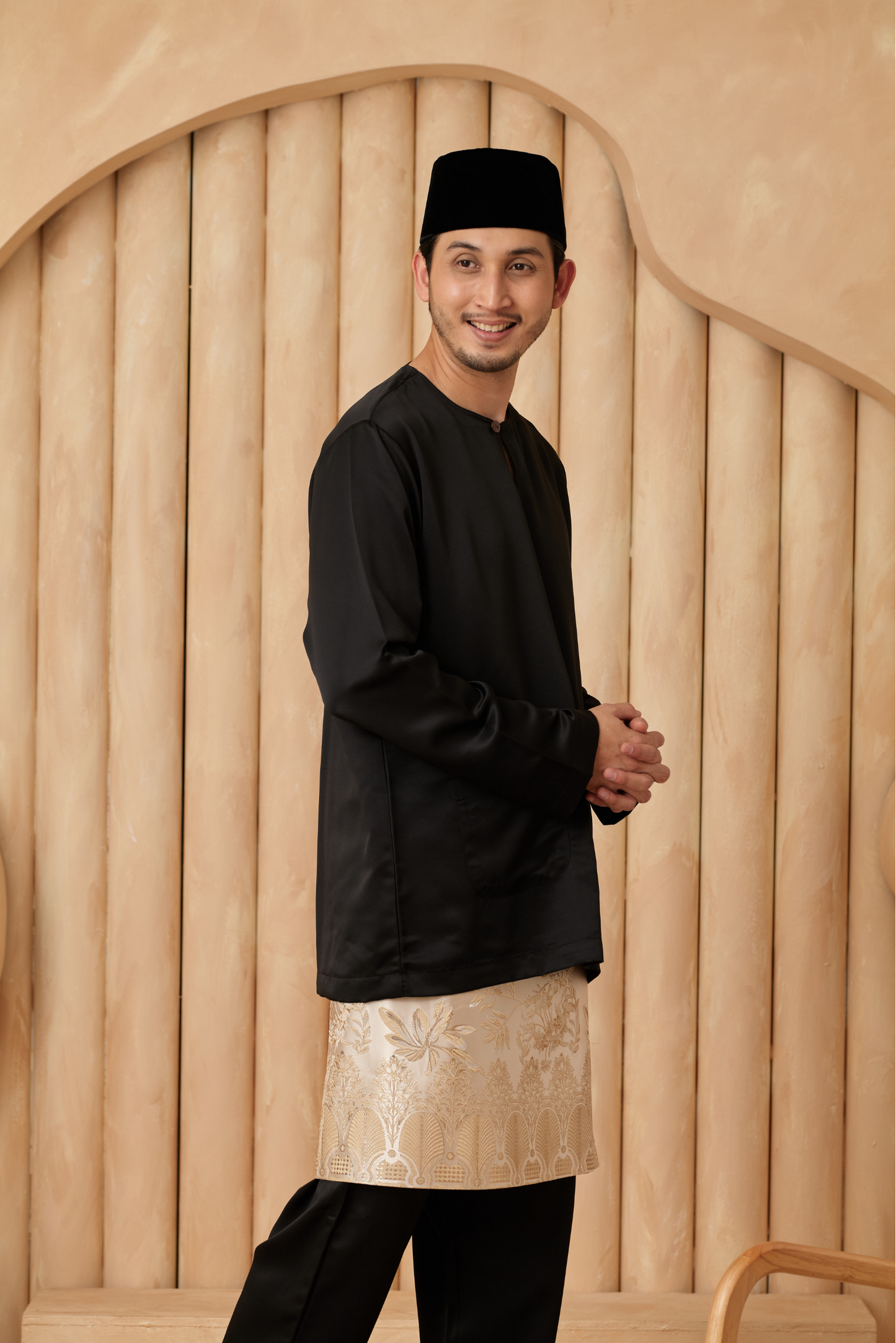 Baju Melayu Teluk Belanga Relaxed Fit - Black