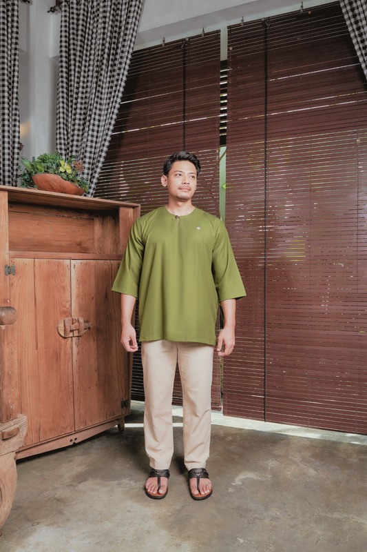 Kurta Nusantara Relaxed Fit - Sage Green