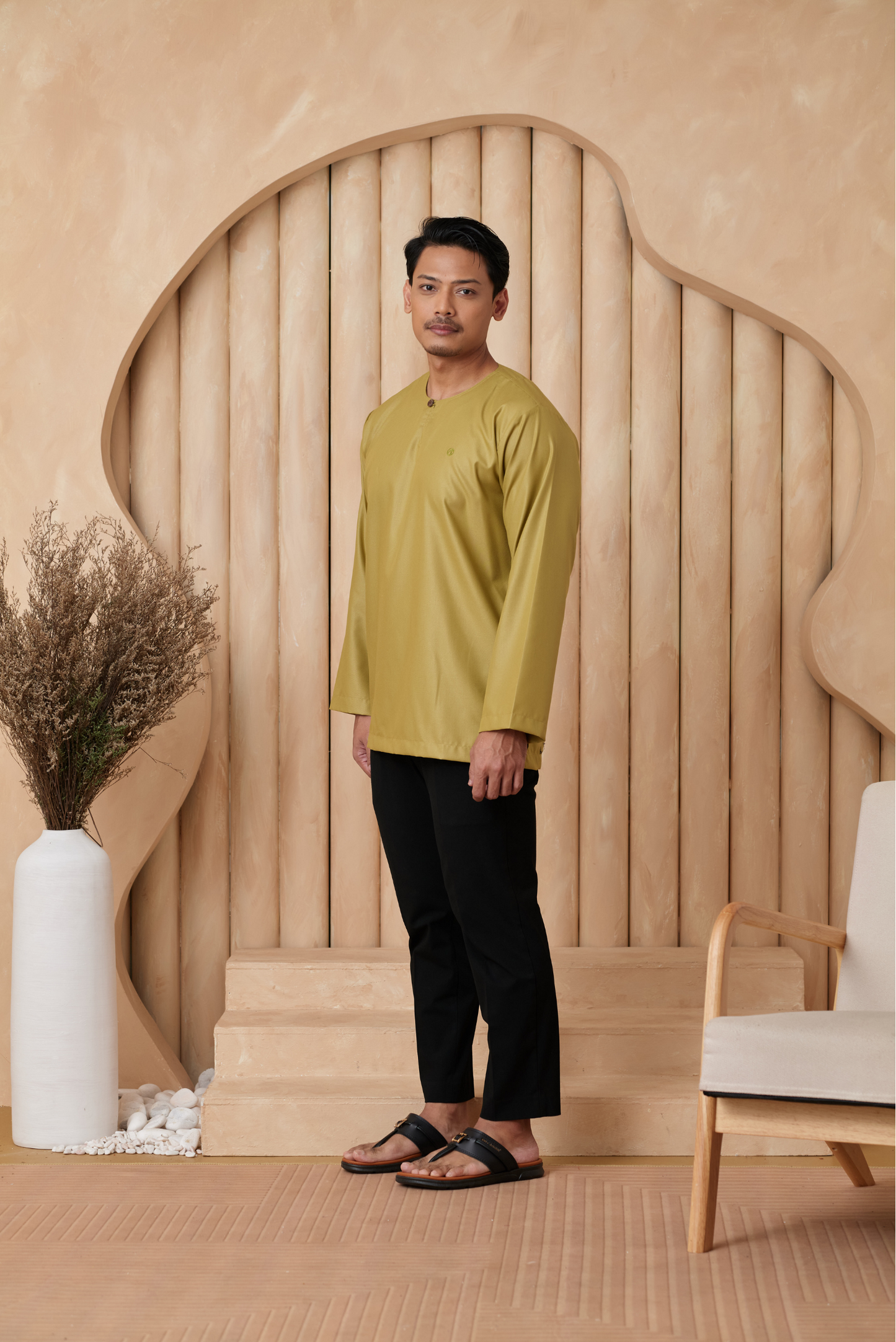 Kurta Tamadun Relaxed Fit - Leaf Green