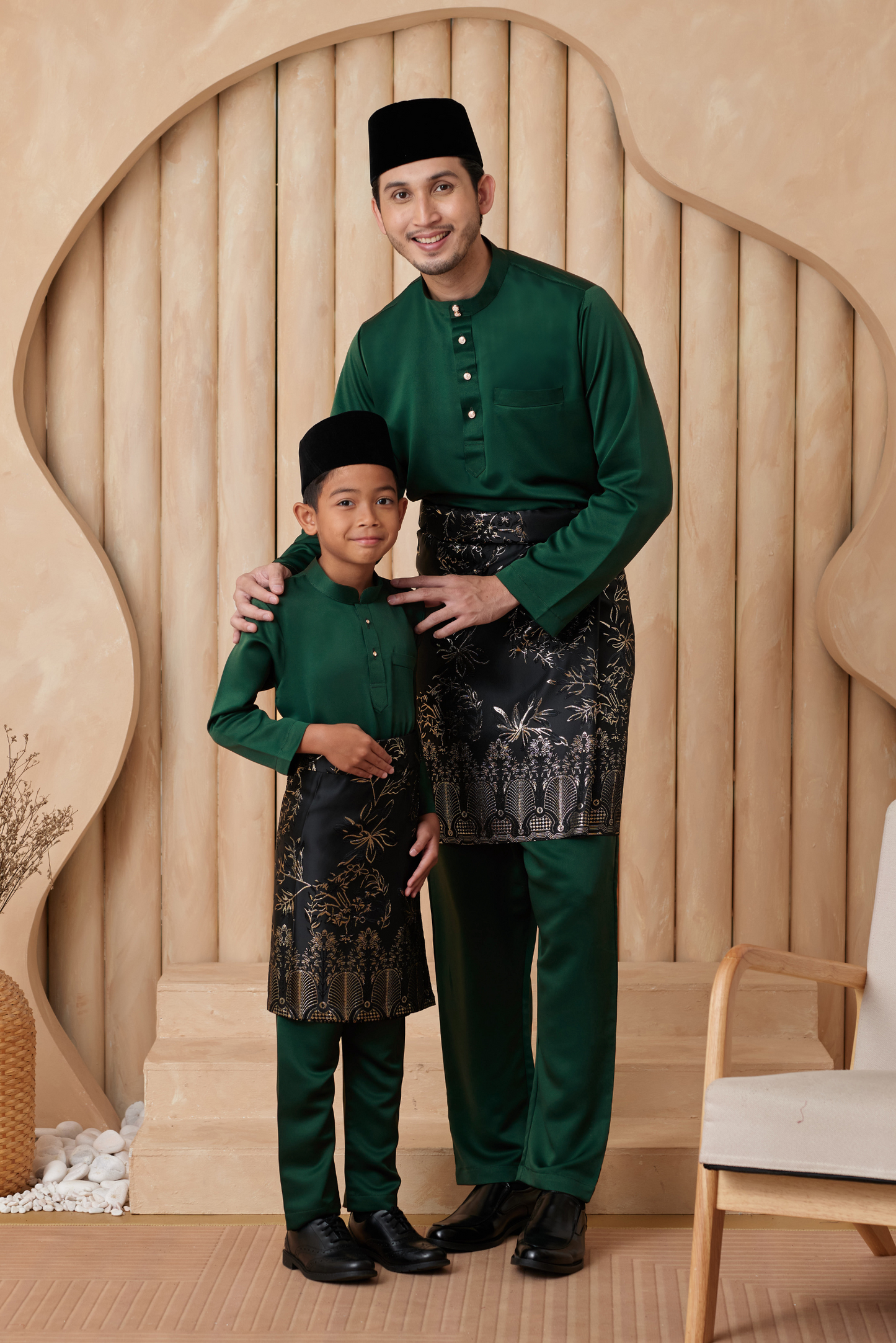 Baju Melayu Cekak Musang Relaxed Fit - Emerald Green