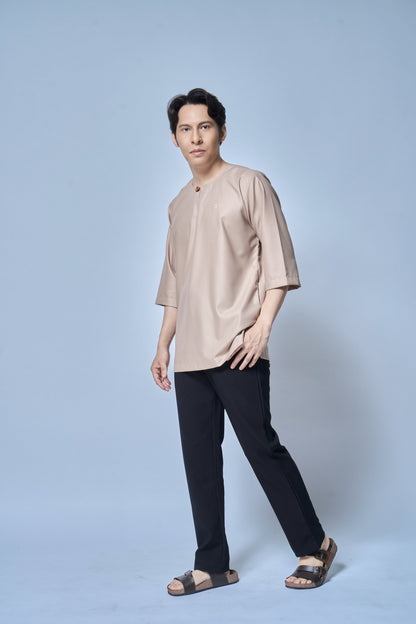 Kurta Nusantara Relaxed Fit - Clay Brown