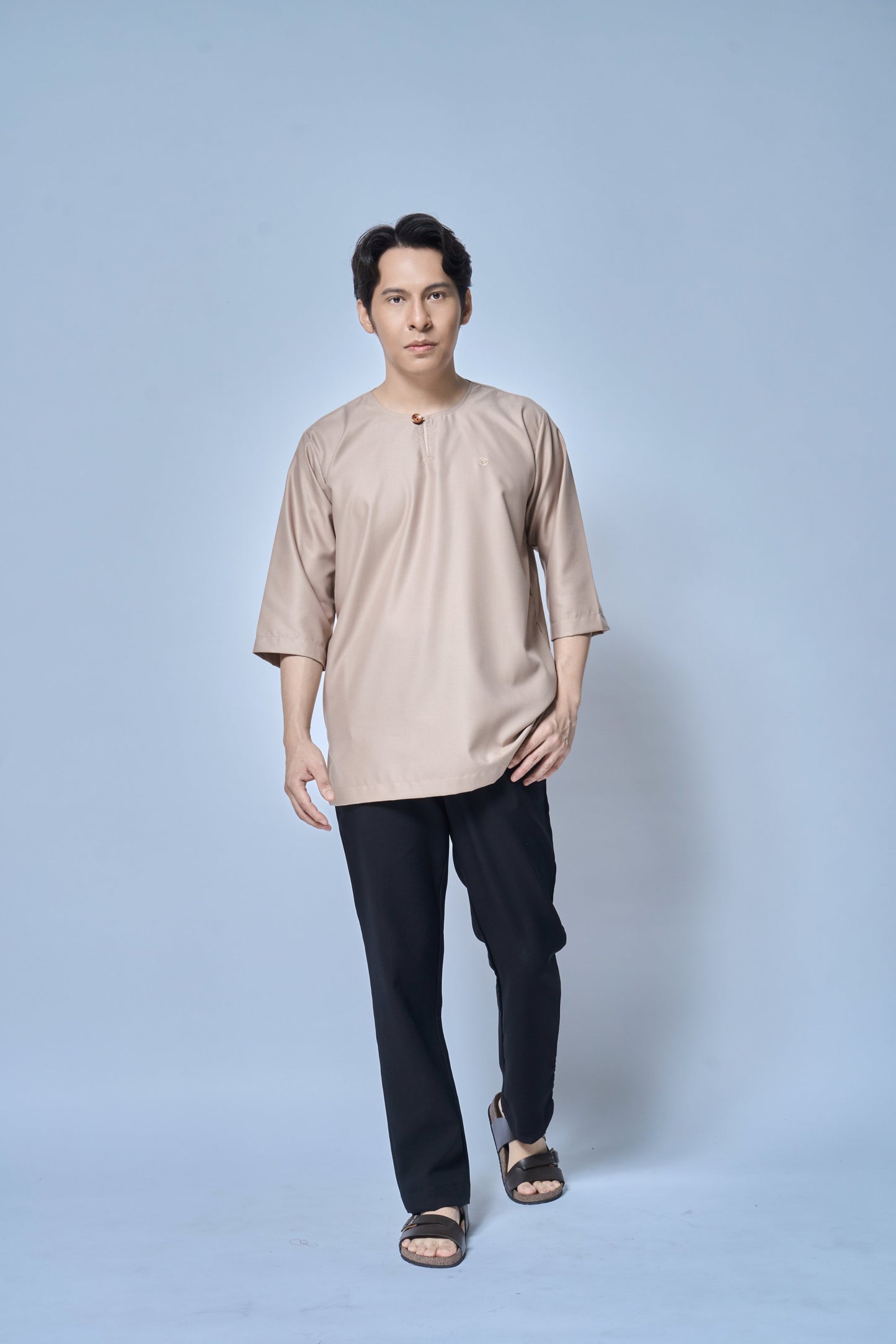 Kurta Nusantara Relaxed Fit - Clay Brown