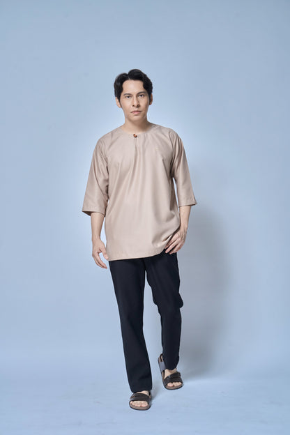 Kurta Nusantara Relaxed Fit - Clay Brown