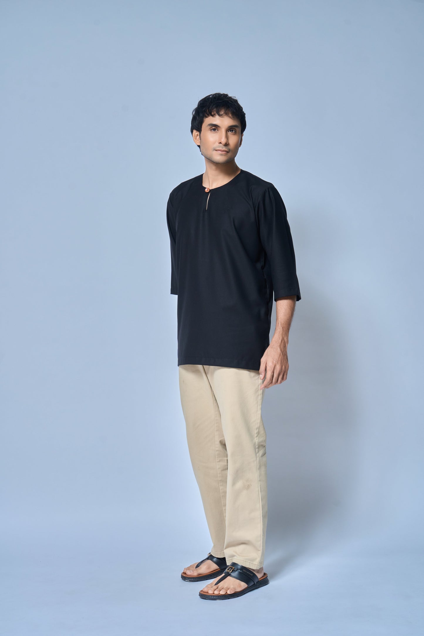 Kurta Nusantara Relaxed Fit - Black Coffee