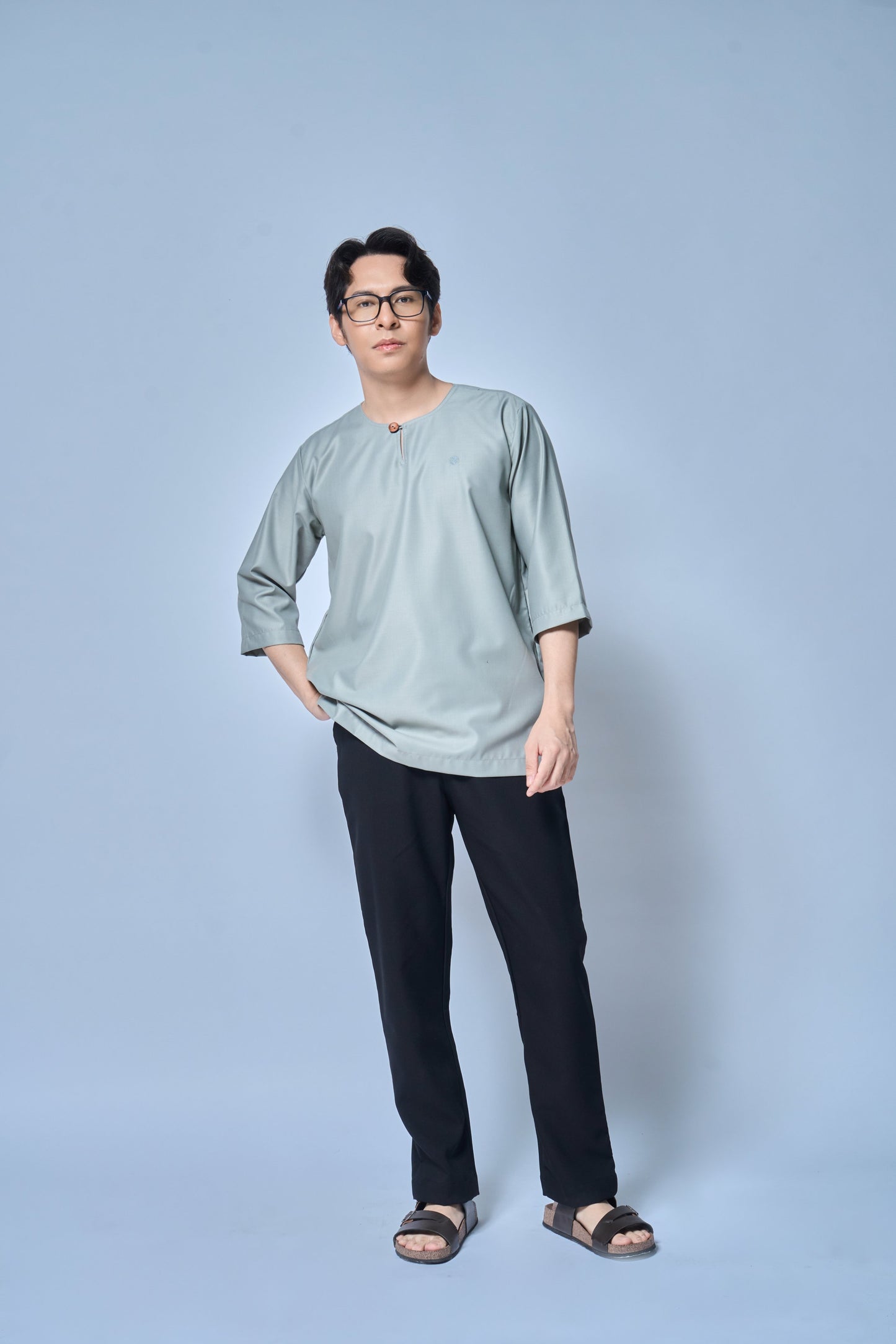 Kurta Nusantara Relaxed Fit - Ash Green