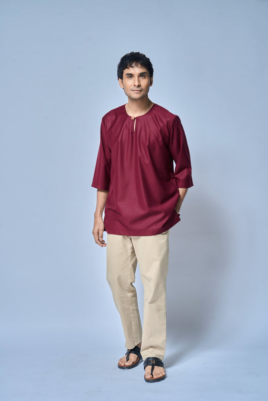 Kurta Nusantara Relaxed Fit - Burgundy